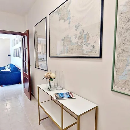 Niky House * Αλγκέρο