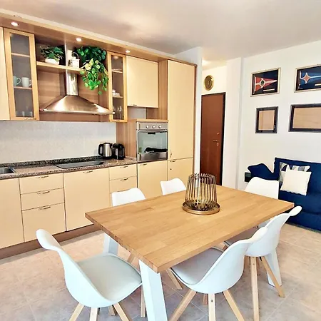 Niky House Apartment